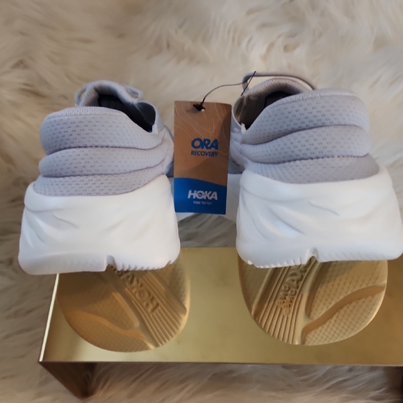 NWT..HOKA Men's Light Gray "Ora Recovery Shoe 2" slip-on sneakers - Picture 6 of 6